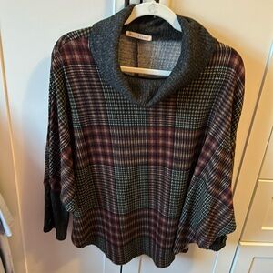 Perfect cape for the holiday season